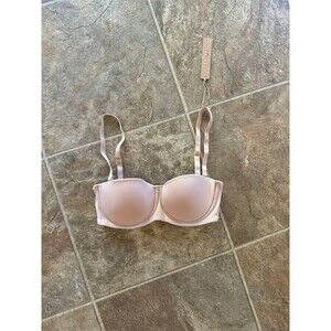Skims Fits Everybody Strapless Mica Size 30B
